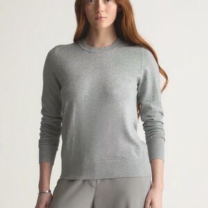 🩶 Quince light gray cotton/cashmere crewneck sweater. Size S.